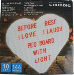 Grundig LIGHT-BOX PODŚWIETLANA TABLICA w Kształcie SERCA 10xLED 144 liter i symboli